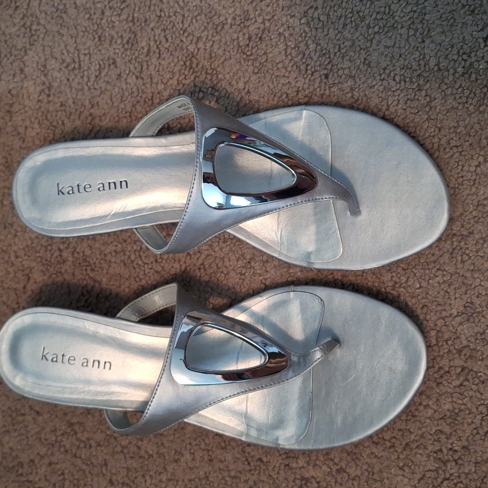 Shoes - Picture 2 of 5